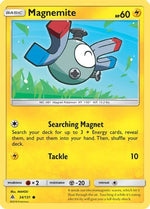 Magnemite 34/131 - SM  Forbidden Light - Poke-Collect